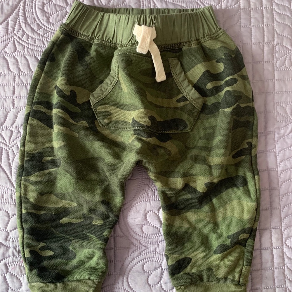 Army joggers